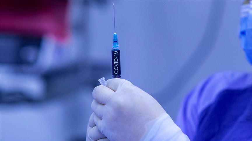 Moderna: Kovid-19 aşısının ABD ve Avrupa’da acil kullanımı için başvuracağız