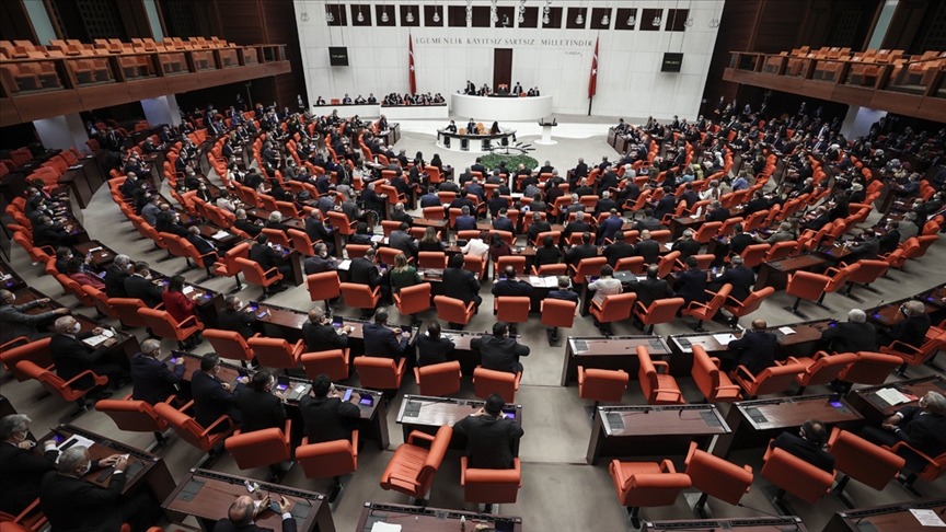 Meclis'te koronavirüs şartlarında 358 saat bütçe mesaisi