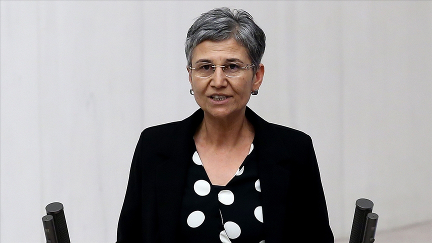Milletvekilliği düşürülen HDP'li Leyla Güven'e yargılandığı terör davasında 22 yıl 3 ay hapis cezası