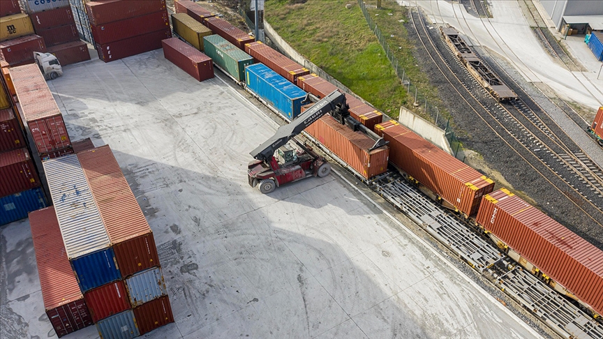 Türkiye'den Çin'e gidecek ikinci blok ihracat treni Kocaeli'ye ulaştı!