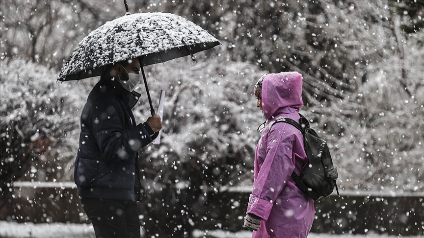 Meteorolojiden İç Anadolu ve Karadeniz bölgeleri için kar ve sağanak uyarısı