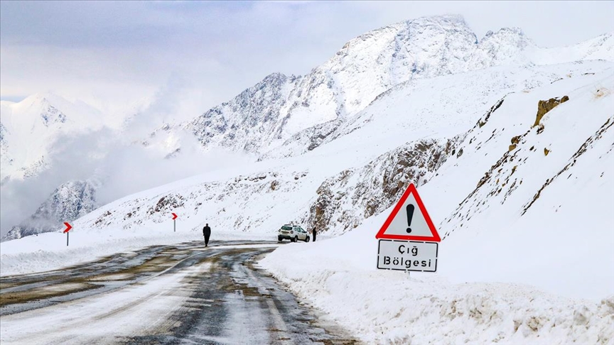 Meteoroloji'den Doğu bölgeleri için ÇIĞ uyarısı