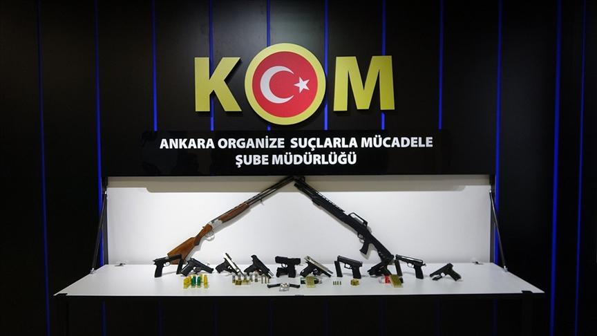 Esnafı silah zoruyla tehdit edip haksız kazanç sağlayan suç örgütüne Ankara merkezli operasyon