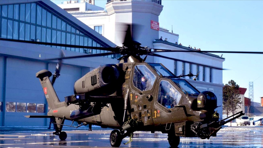 Emniyet Genel Müdürlüğü'ne ilk ATAK helikopteri teslim edildi