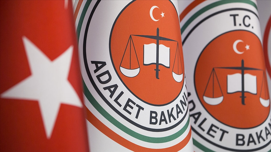Adalet Bakanlığı AK Parti'li Zengin'e yönelik paylaşımı nedeniyle Mert Yaşar hakkında soruşturma başlattı
