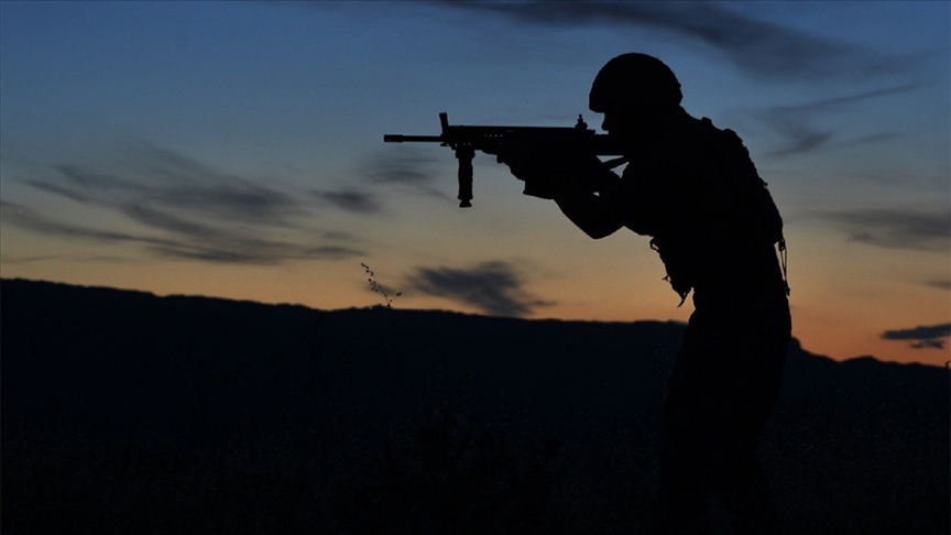 Zeytin Dalı bölgesinde 1 DEAŞ'lı, Barış Pınarı bölgesinde 1 PKK/YPG'li terörist etkisiz hale getirildi