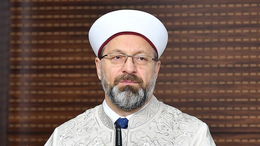 Diyanet İşleri Başkanı Erbaş, Kovid-19 testinin pozitif çıktığını açıkladı!