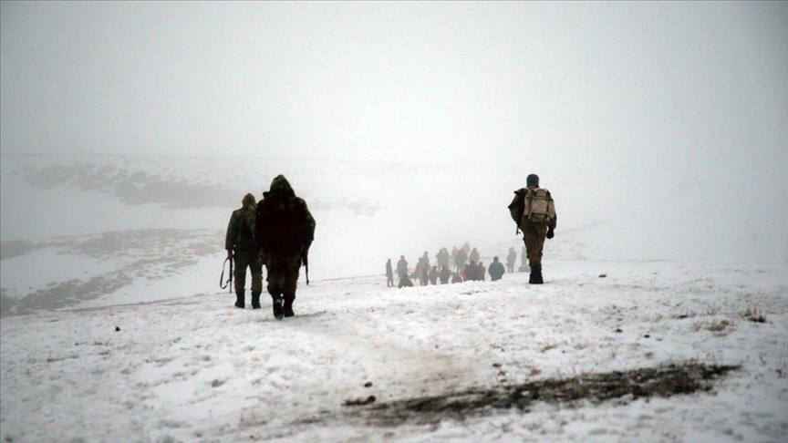 "Bitlis'teki askeri helikopter kazası olumsuz hava şartları ve görüşün kaybedilmesi nedeniyle meydana geldi"