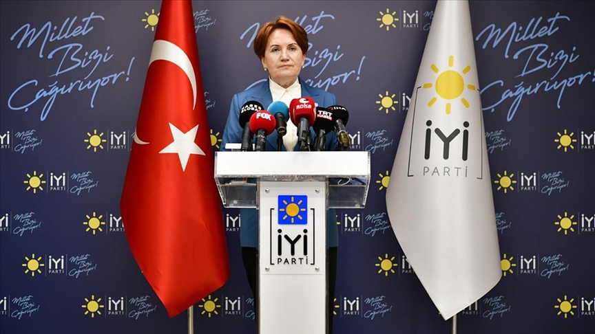 İYİ Parti Genel Başkanı Akşener'den bazı emekli amirallerin açıklamasına tepki: Bu bir zevzekliktir