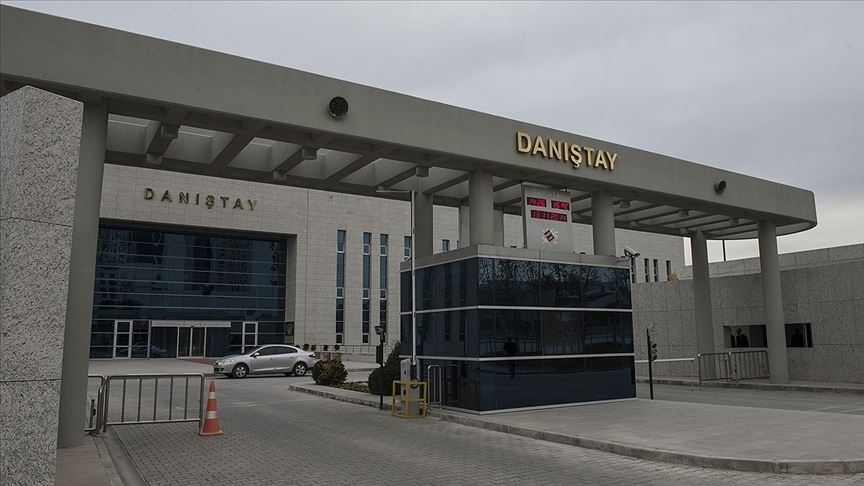 Danıştay'dan TSK personeline başörtüsü serbestisi getiren düzenlemenin iptal istemine ret