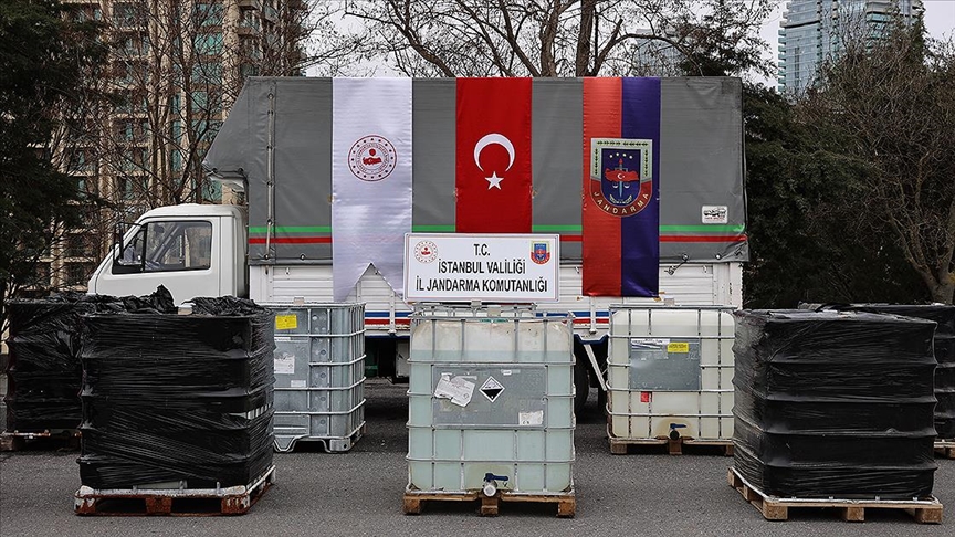 İstanbul'da uyuşturucu yapımında kullanılan 9 ton sıvı asetik anhidrit ele geçirildi
