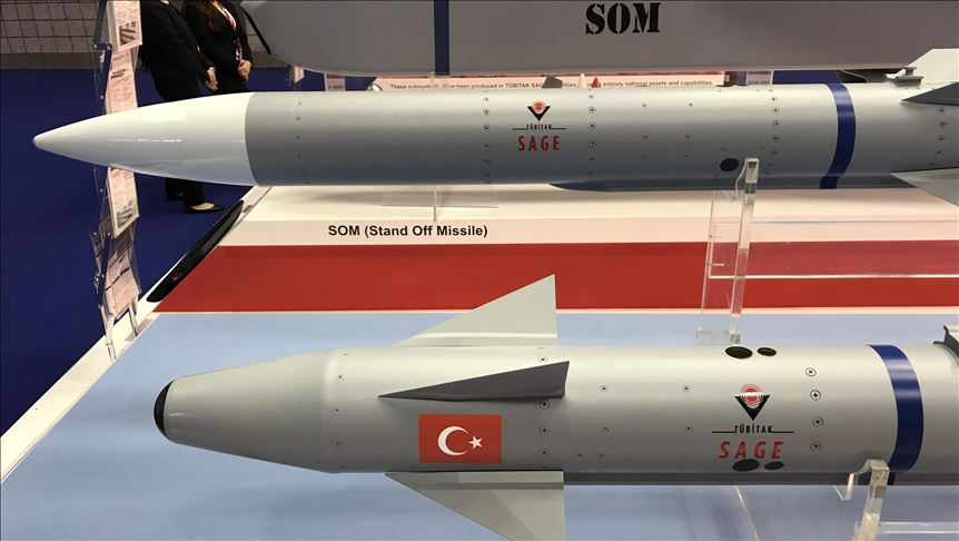 Türkiye'nin ilk görüş içi havadan havaya füzesi Bozdoğan'ın 2022'de TSK envanterine girmesi hedefleniyor