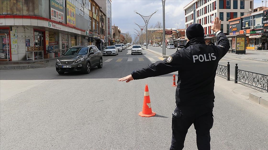 İçişleri Bakanlığı: Ülke genelinde bugünden itibaren 'yoğunlaştırılmış dinamik denetim' uygulanacak