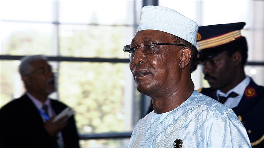 Çad Cumhurbaşkanı Deby cephe hattında yaşanan çatışmada hayatını kaybetti