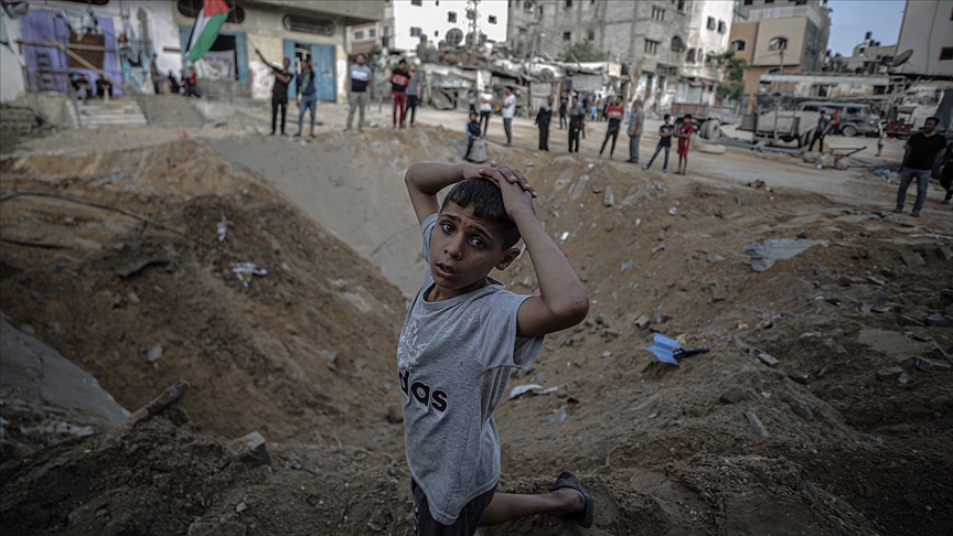 İsrail'in Gazze Şeridi'ne düzenlediği saldırılarda hayatını kaybedenlerin sayısı 230'a yükseldi