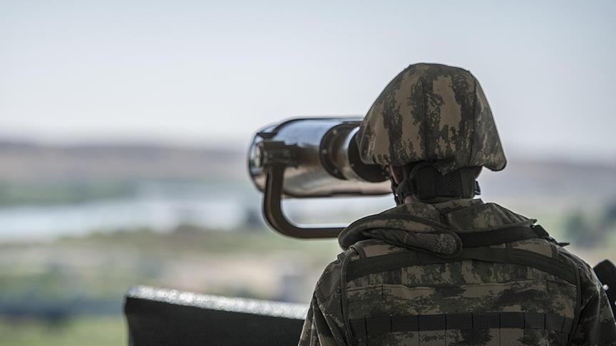 PKK/YPG'li bir terörist Kilis'te Suriye sınırında yakalandı