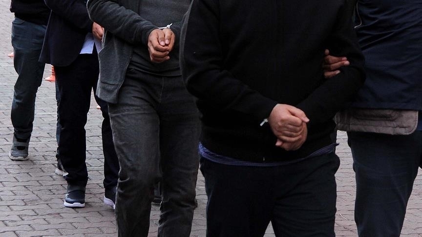 Konya merkezli 5 ilde FETÖ'ye yönelik 'ankesör' operasyonunda 15 zanlı gözaltına alındı