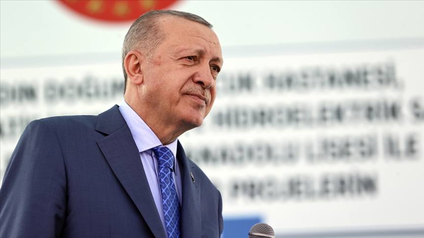 Cumhurbaşkanı Erdoğan: Bizim siyasetimiz eser ve hizmet siyasetidir