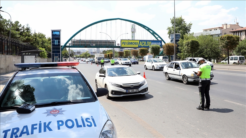 İstanbul'da Kurban Bayramı'nda 19 bin 923 polis görev yapacak