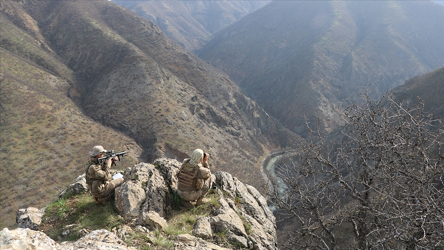 Eren-14 operasyonları kapsamında Hakkari'de 2 terörist etkisiz hale getirildi