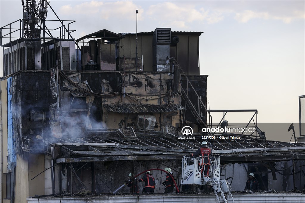 Ankara Maltepe'de otel yangını