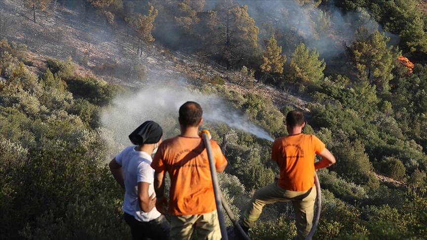 Bodrum Kaymakamı Bekir Yılmaz: Yangını kısmen de olsa durdurup, önünü kestik