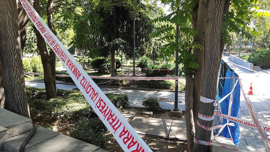 Güvenpark'ta göçüğün meydana geldiği alanda çalışmalar devam ediyor