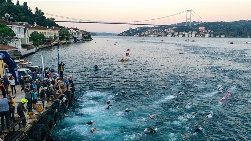 İstanbul Oral B Boğaziçi Triatlonu sona erdi