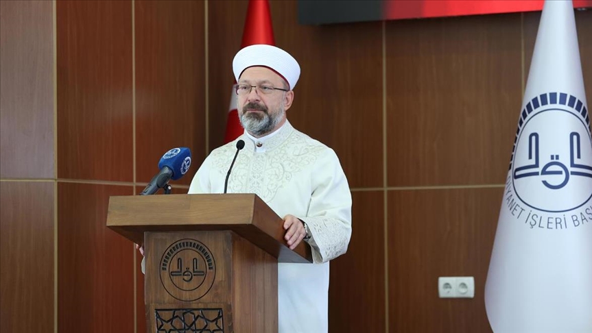 Diyanet İşleri Başkanlığı'na Prof. Dr. Ali Erbaş yeniden atandı