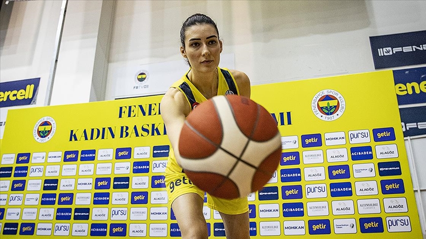 Fenerbahçe FIBA Avrupa Ligi'ne Galatasaray galibiyetiyle başlamak istiyor