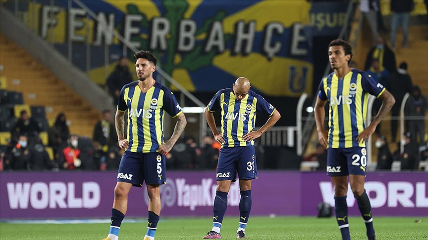 Fenerbahçe ligde üst üste 2. mağlubiyetini yaşadı