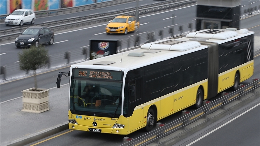 Sağlık çalışanları 31 Aralık'a kadar toplu taşıma hizmetlerinden ücretsiz yararlanacak