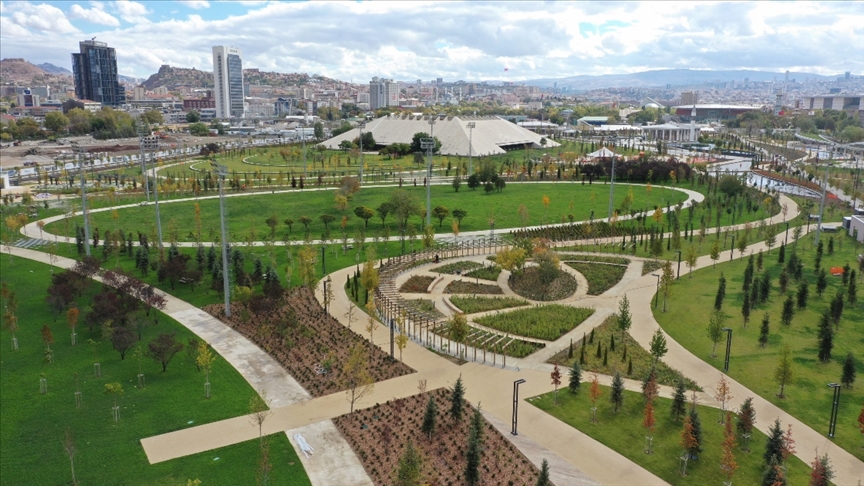 AKM Millet Bahçesi Ankaralıların yeşille buluştuğu 'nefes ve etkinlik' alanı olacak