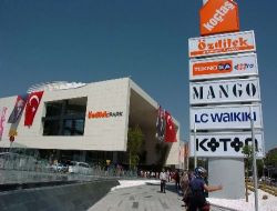 Antalyanın En Büyük Alışveriş Merkezi Özdilek Park Kapılarını Açtı