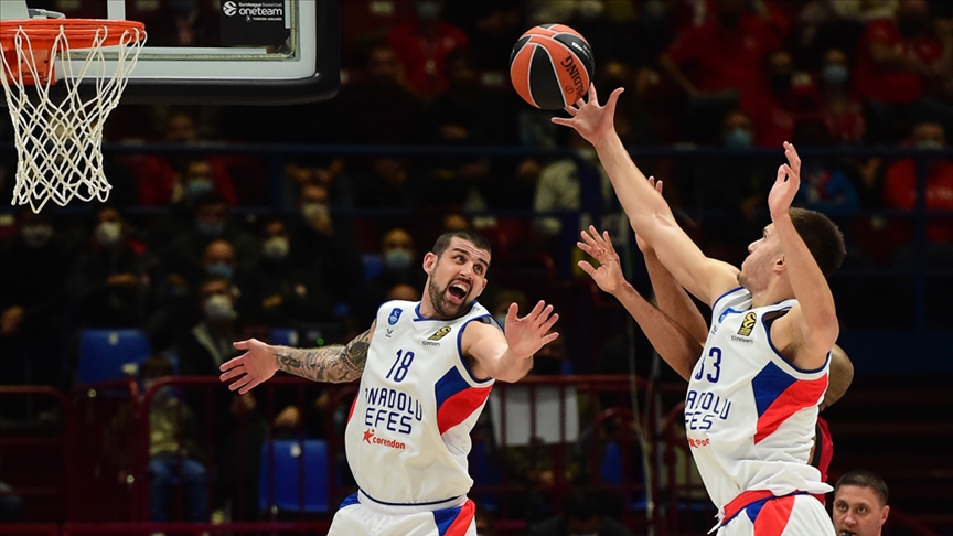 Anadolu Efes, Avrupa kupalarında 737. maçına çıkacak!