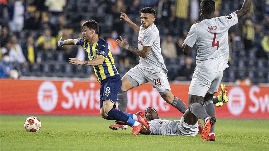 Fenerbahçe, Olympiakos karşısında hem rövanş hem de avantaj peşinde