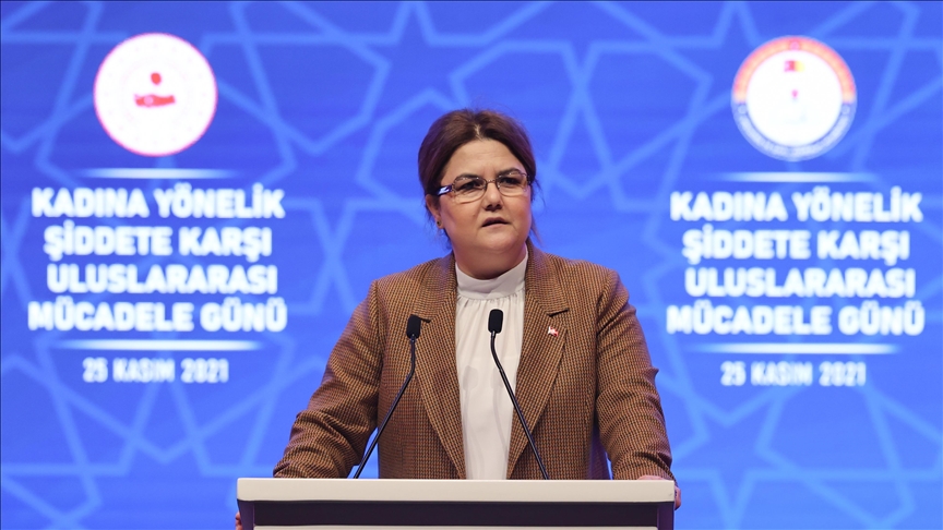 Yanık, "Kadına Yönelik Şiddete Karşı Uluslararası Mücadele Günü Paneli"nde konuştu!