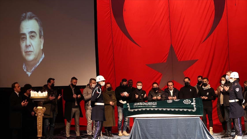 Sanatçı Sezai Aydın için Üsküdar'da tören düzenlendi