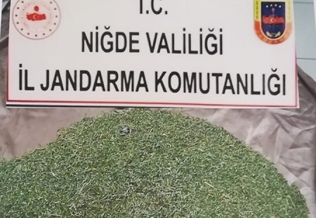 Niğde'de 4 kilogram esrar ele geçirildi