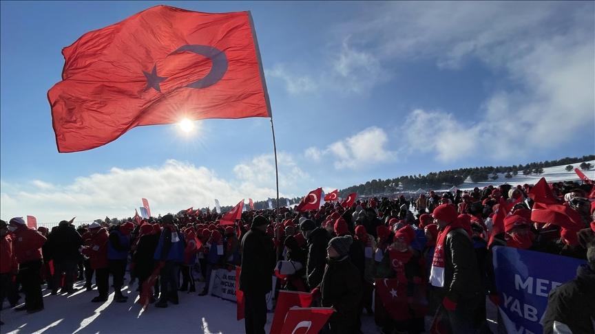 Türkiye 'Şühedanın İzinde' yürümek için Sarıkamış'ta toplanıyor