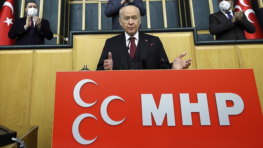 Bahçeli: Tarikat ve cemaatler, devleti ele geçirme hatasına düşmedikten sonra var olmaya devam edeceklerdir