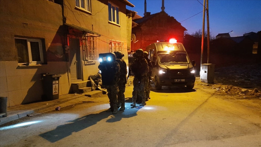Bursa'daki uyuşturucu operasyonunda 34 zanlı tutuklandı