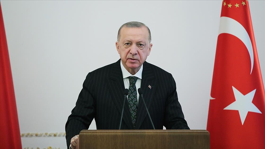 Erdoğan: Büyüme ve ihracattaki rekorlara ilave olarak istihdamımız salgın öncesine göre 2,7 milyon arttı