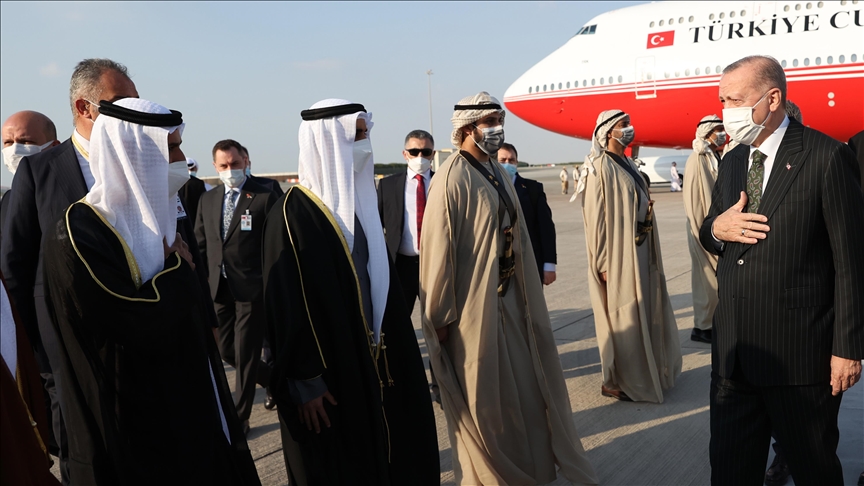 Cumhurbaşkanı Erdoğan Birleşik Arap Emirlikleri'ne geldi