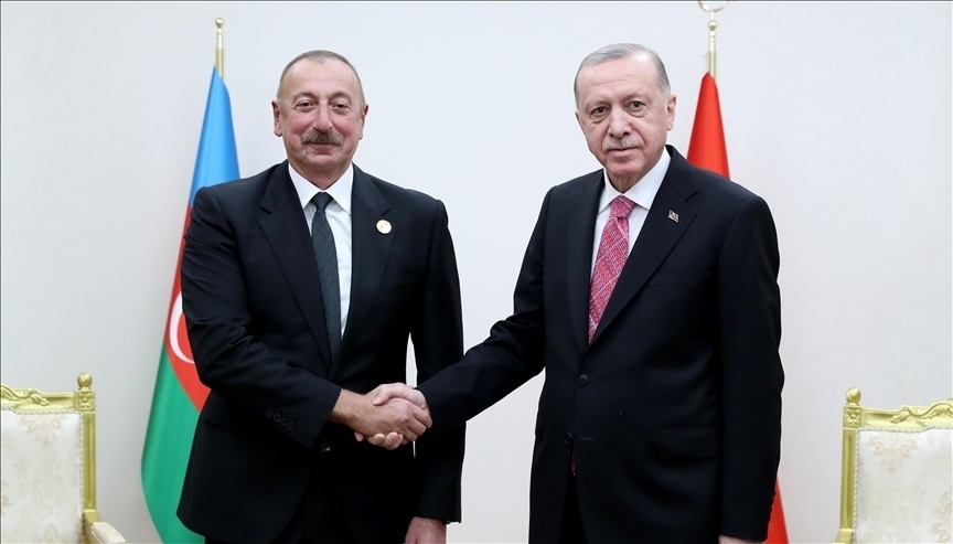 Cumhurbaşkanı Erdoğan, Azerbaycan Cumhurbaşkanı Aliyev ile görüştü