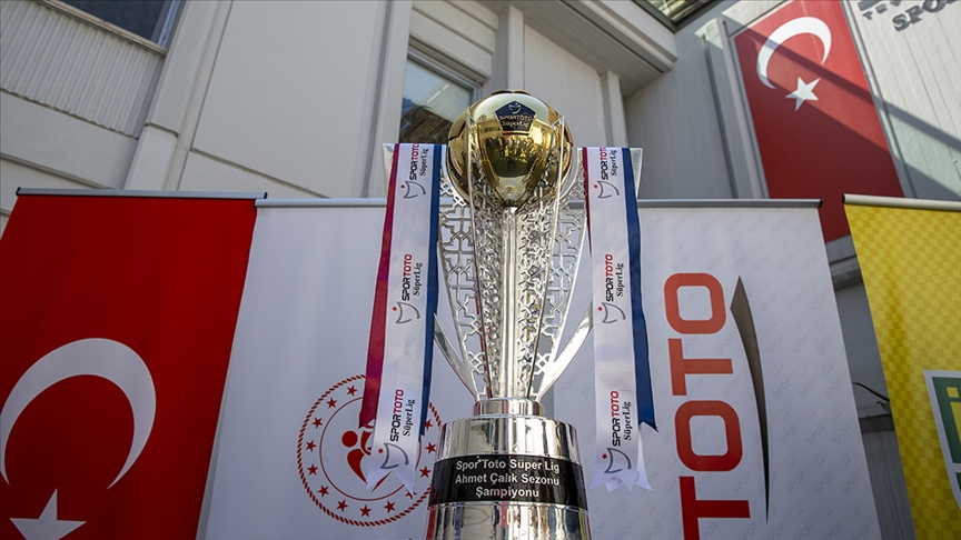 Trabzonspor şampiyonluk kupasını yarın alacak!