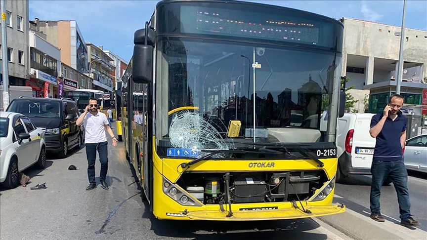 Ümraniye'de İETT otobüsünün çarptığı temizlik işçisi hayatını kaybetti