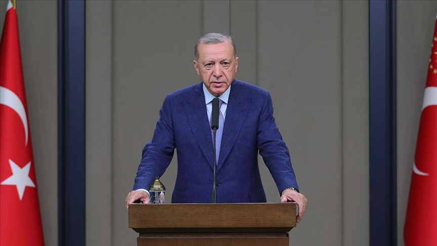 Cumhurbaşkanı Erdoğan'dan Esenboğa Havaalanı'nda flaş açıklamalar