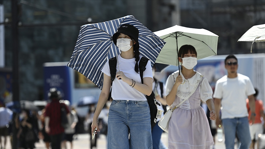 Japonya’da halk sıcak havaya karşı uyarıldı!