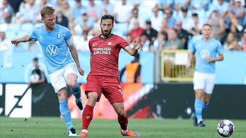 Demir Grup Sivasspor deplasmanda Malmö'ye 3-1 mağlup oldu